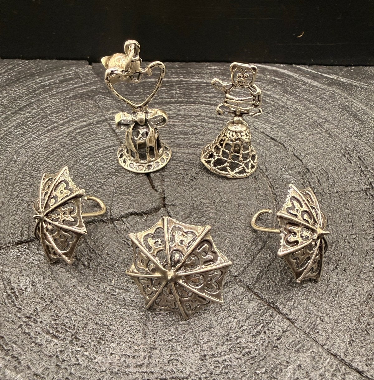 Set van 5 zilveren miniaturen: parasols en belletjes, Verzenden, Zilver