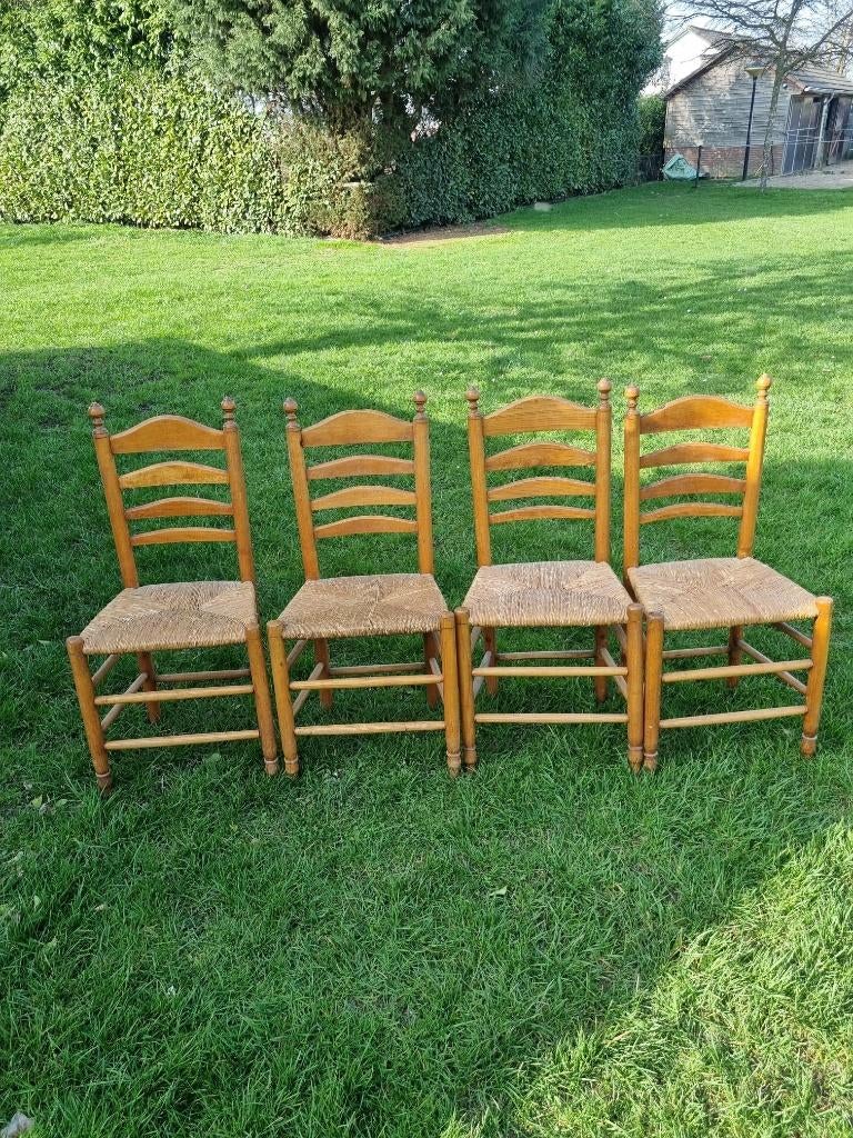 knopstoelen kerkstoelen, Antiek en Kunst, Ophalen