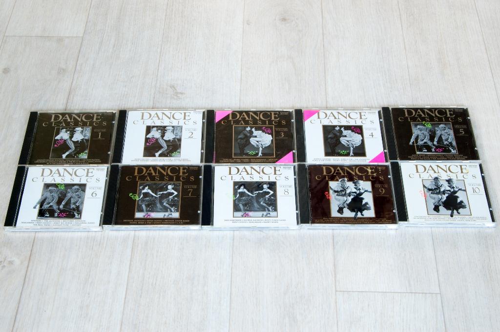 Arcade Dance Classics serie - 10 CD's - Disco jaren 70, Ophalen of Verzenden, 1970 - 1979, Zo goed als nieuw