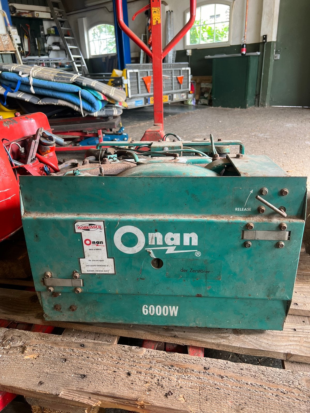 Diverse Stationaire motor en Onan motor met dynamo., Ophalen, Gebruikt, Overige typen, Europa en VS