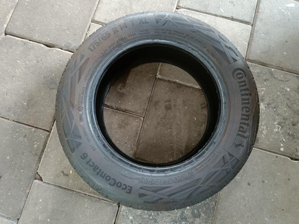 4x Continental EcoContact 6 175/65R14, Auto-onderdelen, Banden en Velgen, Ophalen, 14 inch, 175 mm, Band(en)