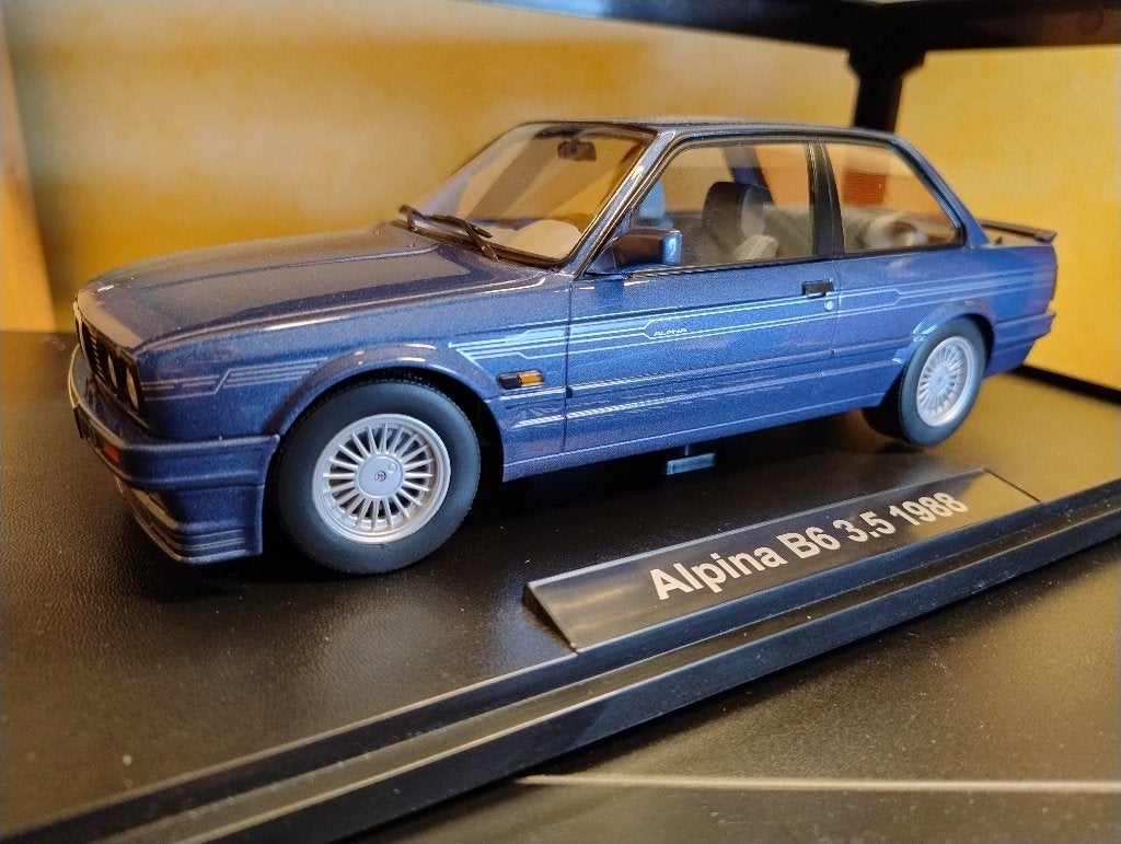 BMW Alpina B6 E30, schaal 1:18, Ophalen of Verzenden, Nieuw, Auto, Overige merken