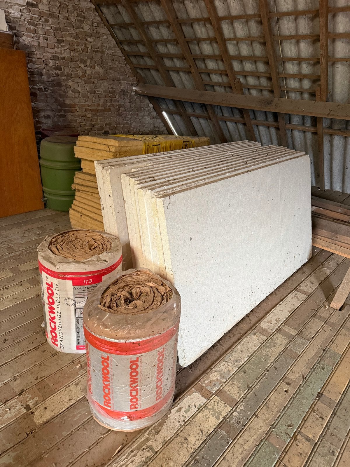 Isolatiemateriaal: Steenwol, Glaswol en Hardschuim platen, Ophalen, Overige materialen, Gebruikt, 15 m² of meer