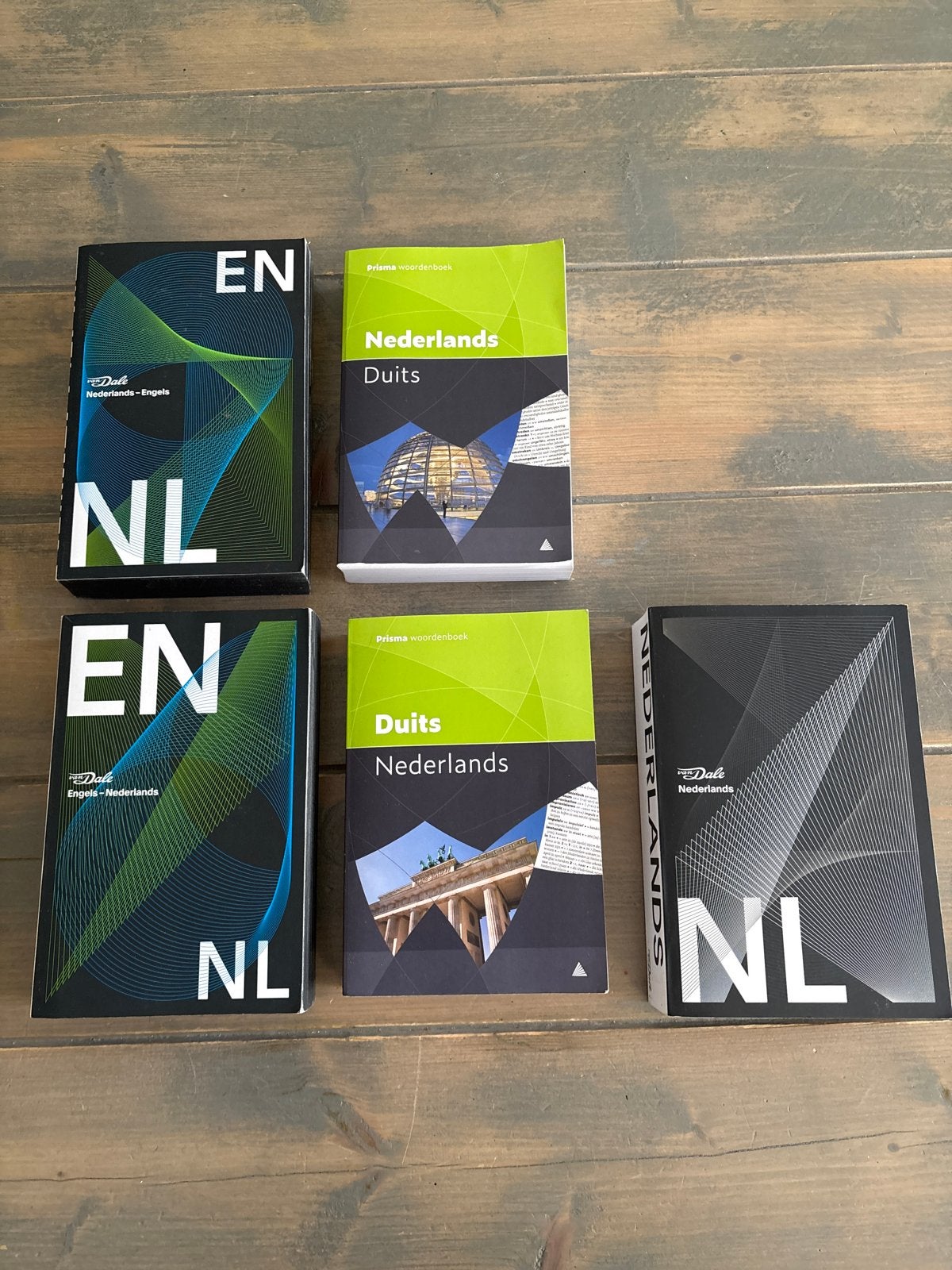 Diverse woordenboeken: Nederlands, Engels, Duits - Van Dale, Boeken, Woordenboeken, Ophalen of Verzenden, Zo goed als nieuw, Van Dale