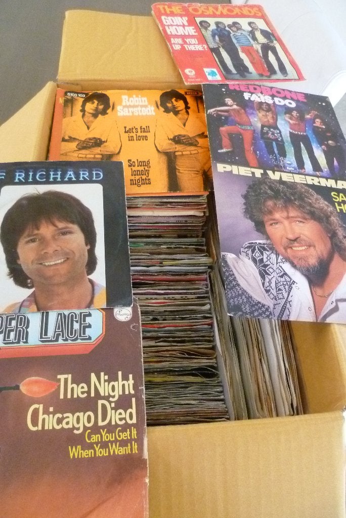 doos vol 325 singles partij engelstalige singles, Ophalen of Verzenden, Zo goed als nieuw, 7 inch, Overige genres