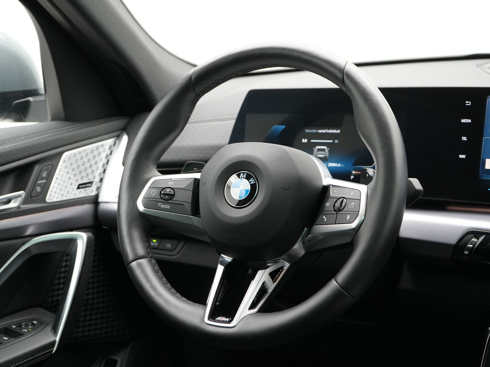 BMW X2 sDrive20i Launch Edition (bj 2024, automaat), Auto's, X2, 156 pk, Met garantie (alle), Bedrijf