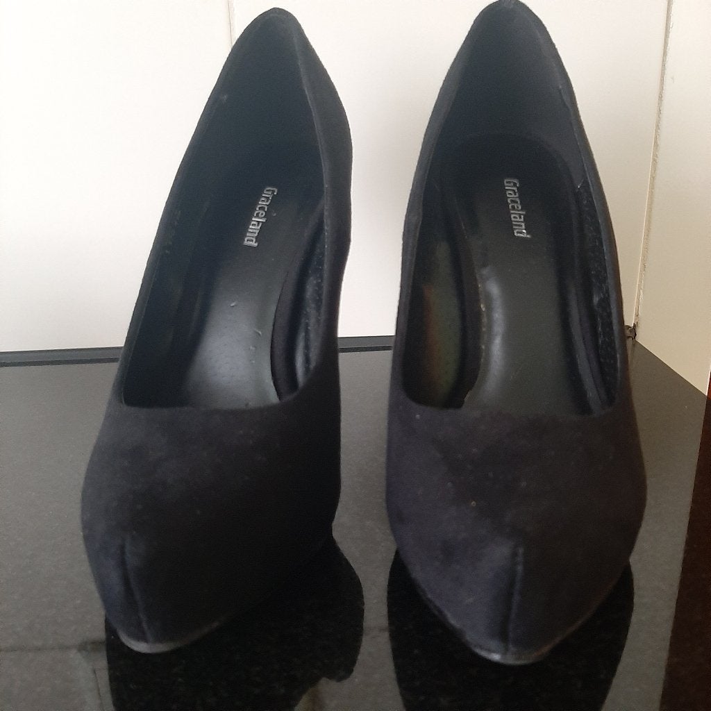 Pumps zwart suedine. Maat 37 graceland, Pumps, Zwart, Ophalen of Verzenden, Zo goed als nieuw