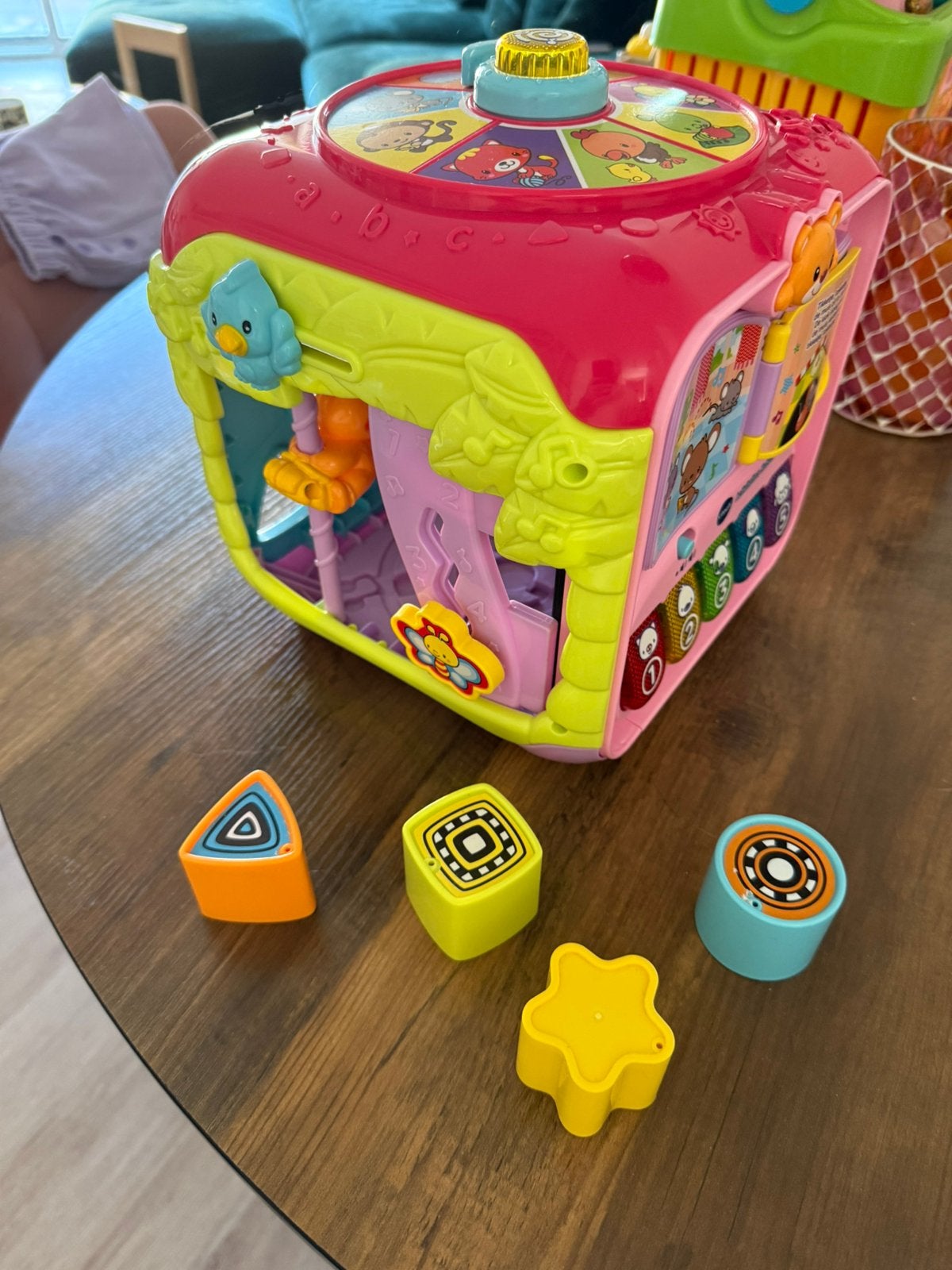 Vtech Activiteiten Kubus, Ophalen of Verzenden, Zo goed als nieuw, 6 maanden tot 2 jaar