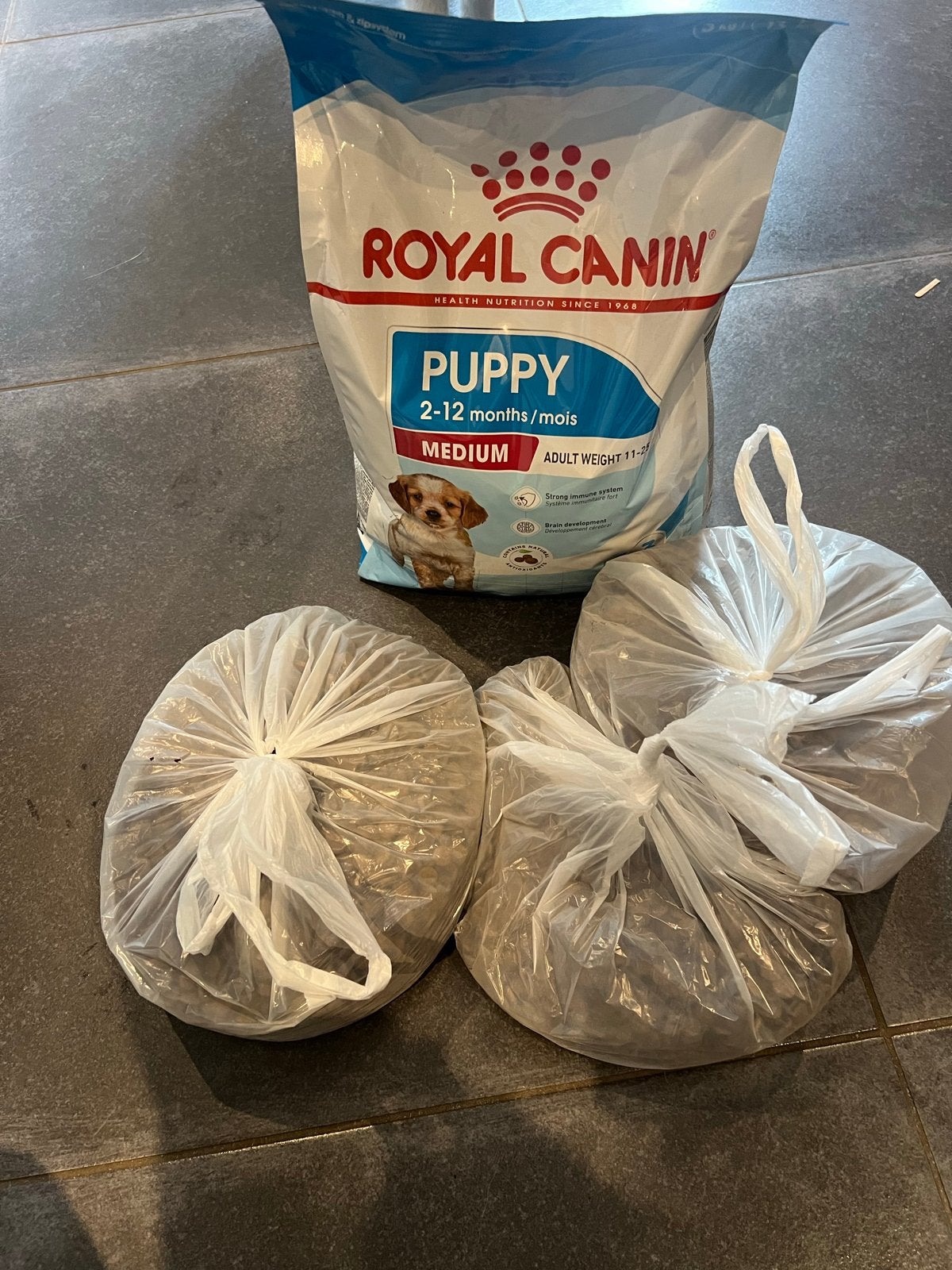 Royal Canin Puppybrokken ca 6 kg, Dieren en Toebehoren, Ophalen of Verzenden, Hond