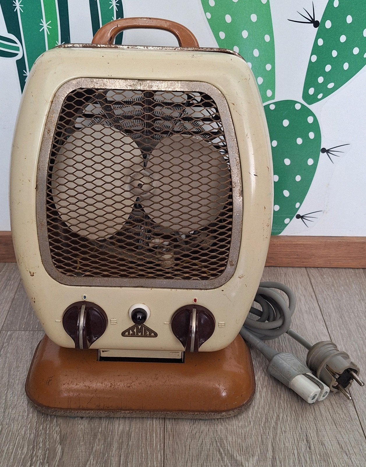 Vintage Ismet kachel, ventilator. Space heater jaren 50 230v, Ophalen of Verzenden, Gebruikt, Radiatorventilator