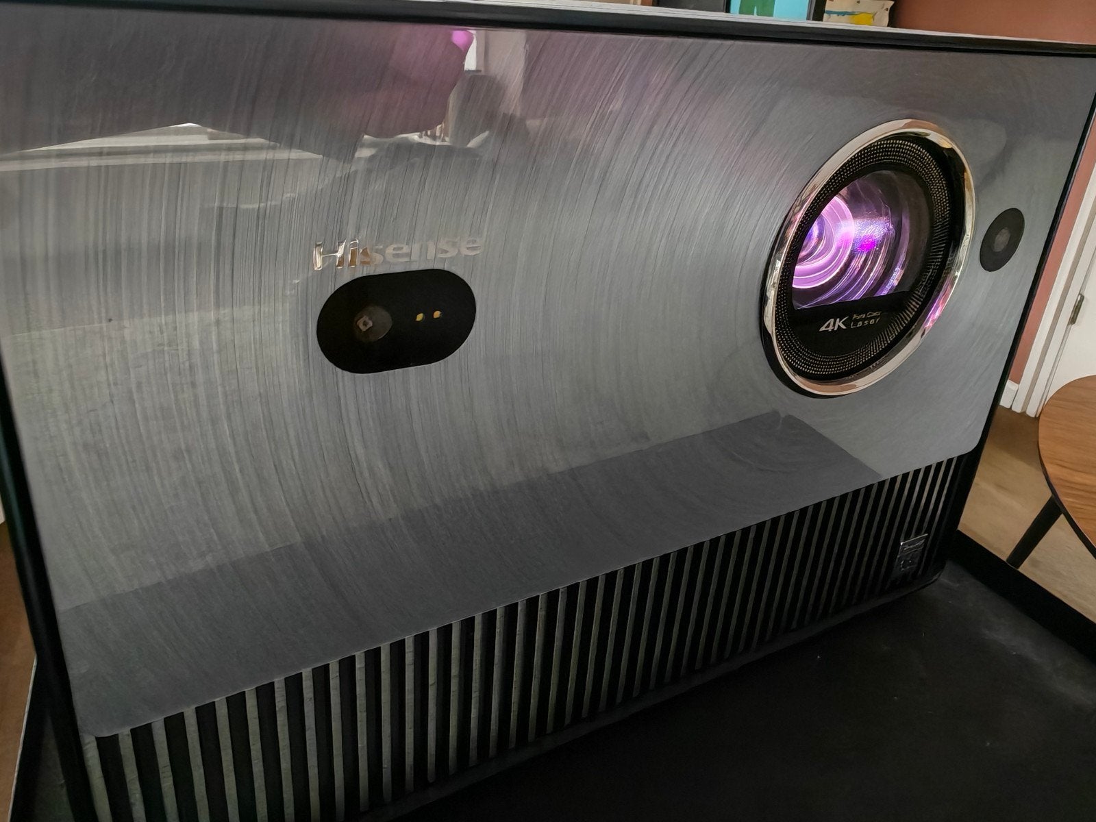 Perfect voor WK! Hisense C1 4K laser projector incl. scherm, Ophalen, Zo goed als nieuw, Ultra HD (4K)
