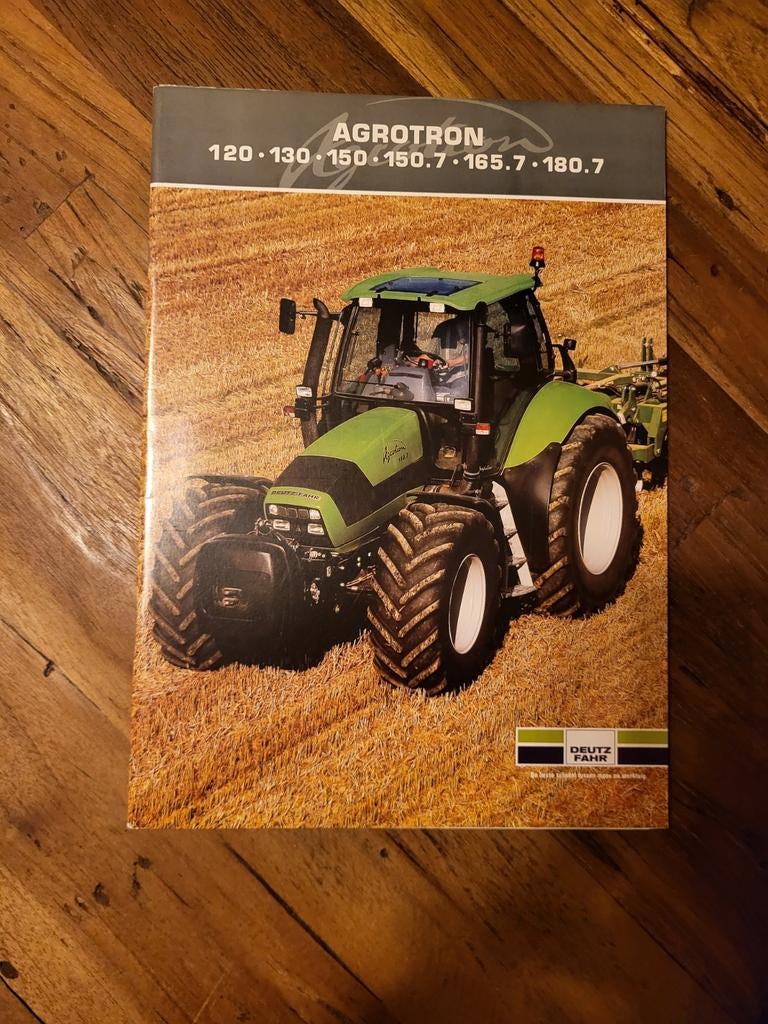 tractor folder Deutz-Fahr Agrotron 120 130 150 150.7 165.7, Ophalen of Verzenden, Zo goed als nieuw