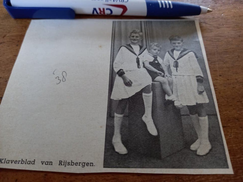 Rijsbergen, Verzamelen, Ophalen of Verzenden, 1920 tot 1940, Knipsel(s)