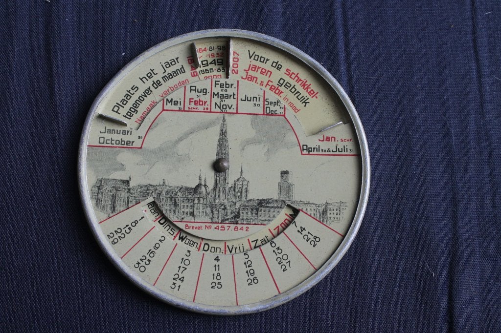 Eeuwigdurende kalender met skyline van Antwerpen, Simco, Ophalen of Verzenden, Maandkalender