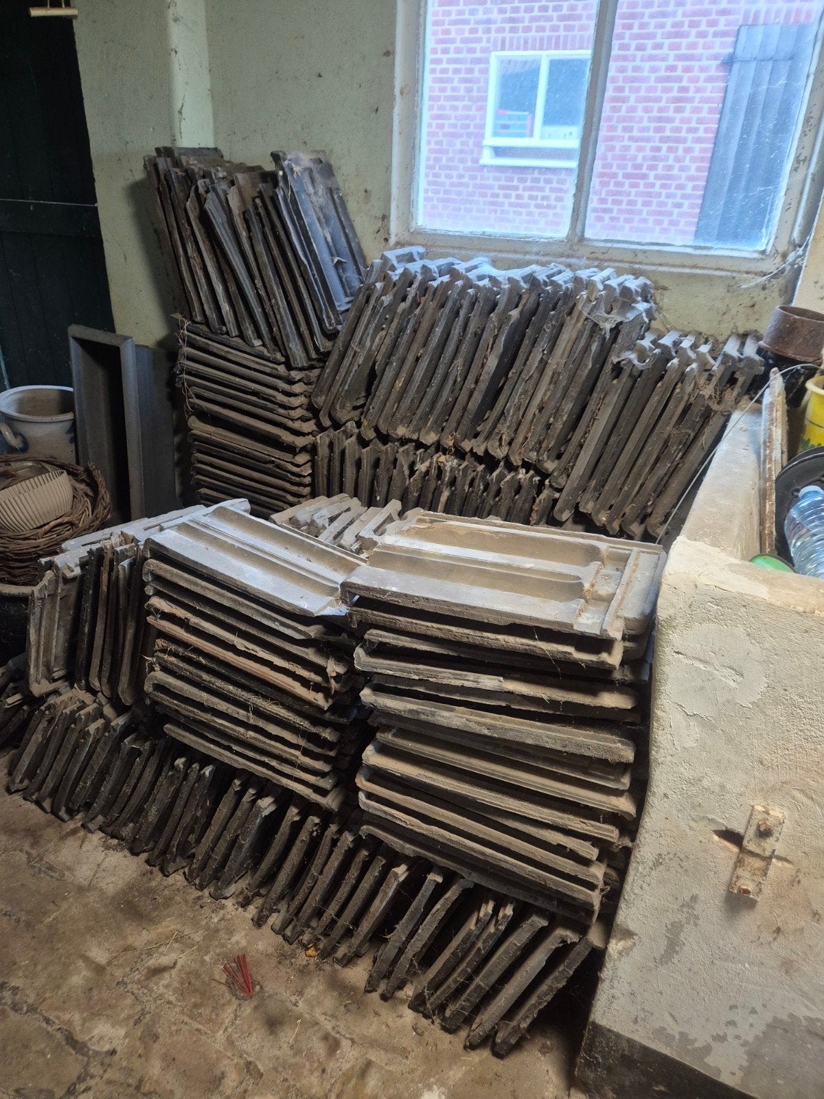 Vlakke mulden dakpannen, Ophalen, Gebruikt, Steen of Klei, 5 tot 10 m²