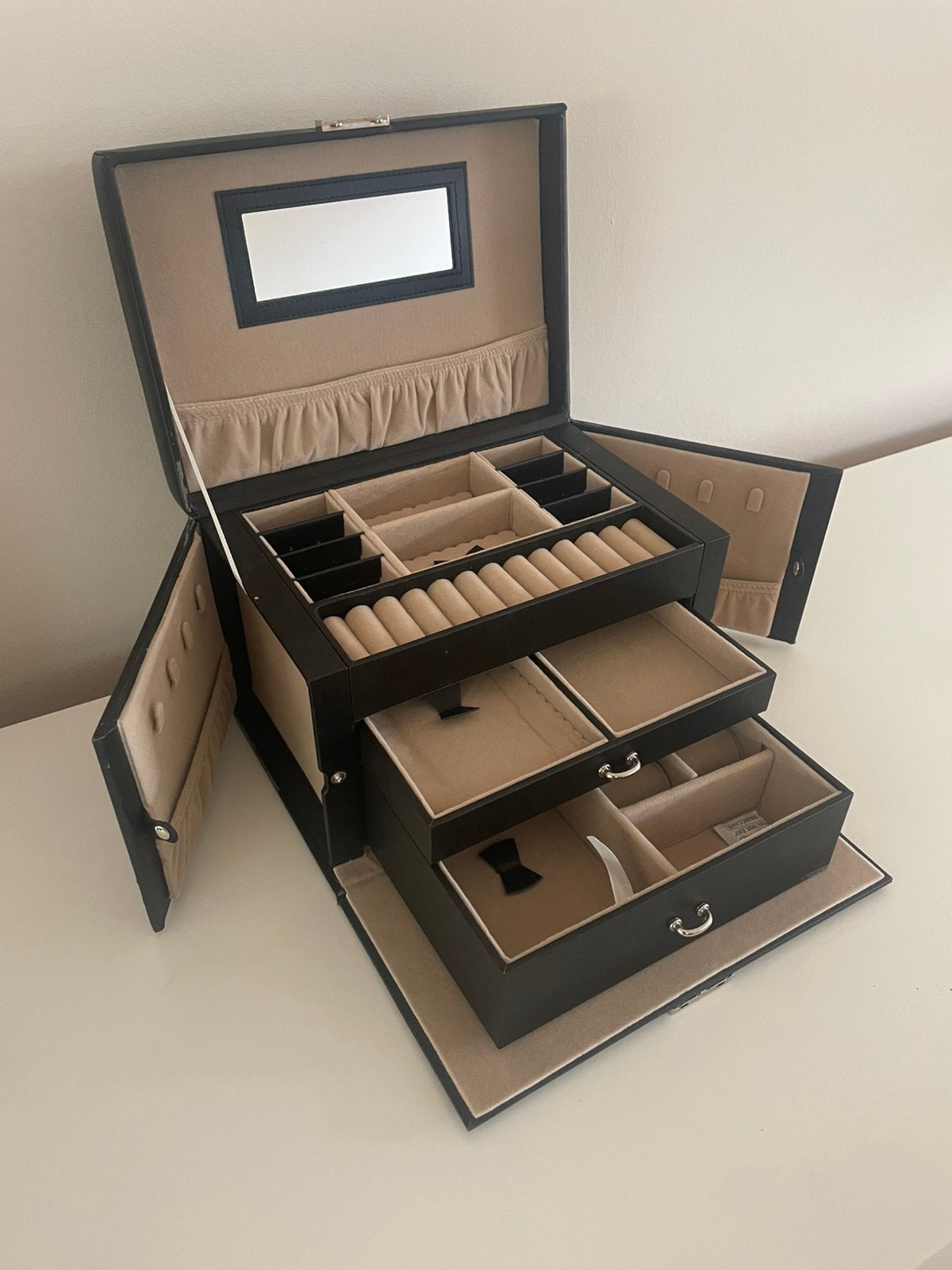 Luxe sieradendoos XL van LifeGoods, Ophalen, Zwart, Hardcase, Zo goed als nieuw