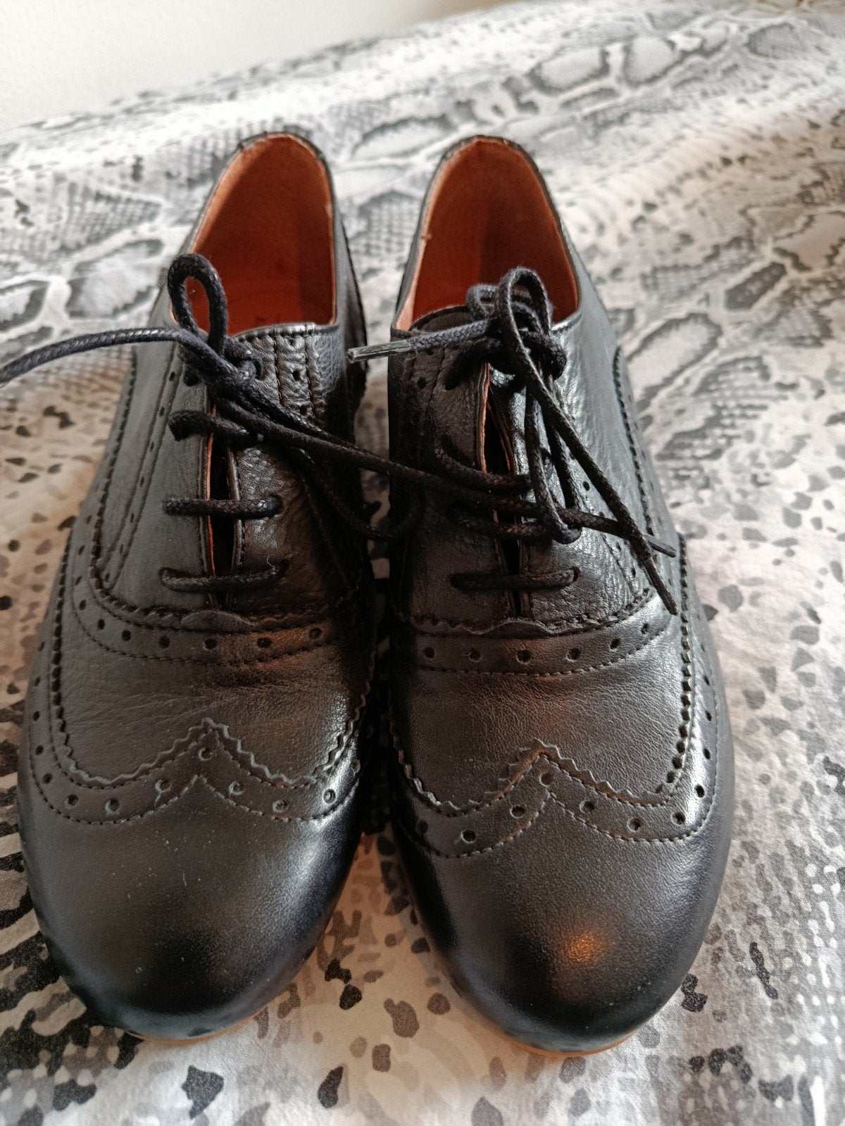 zwarte lederen veterschoenen mt 38 nieuw, Ophalen of Verzenden, Nieuw, Zwart