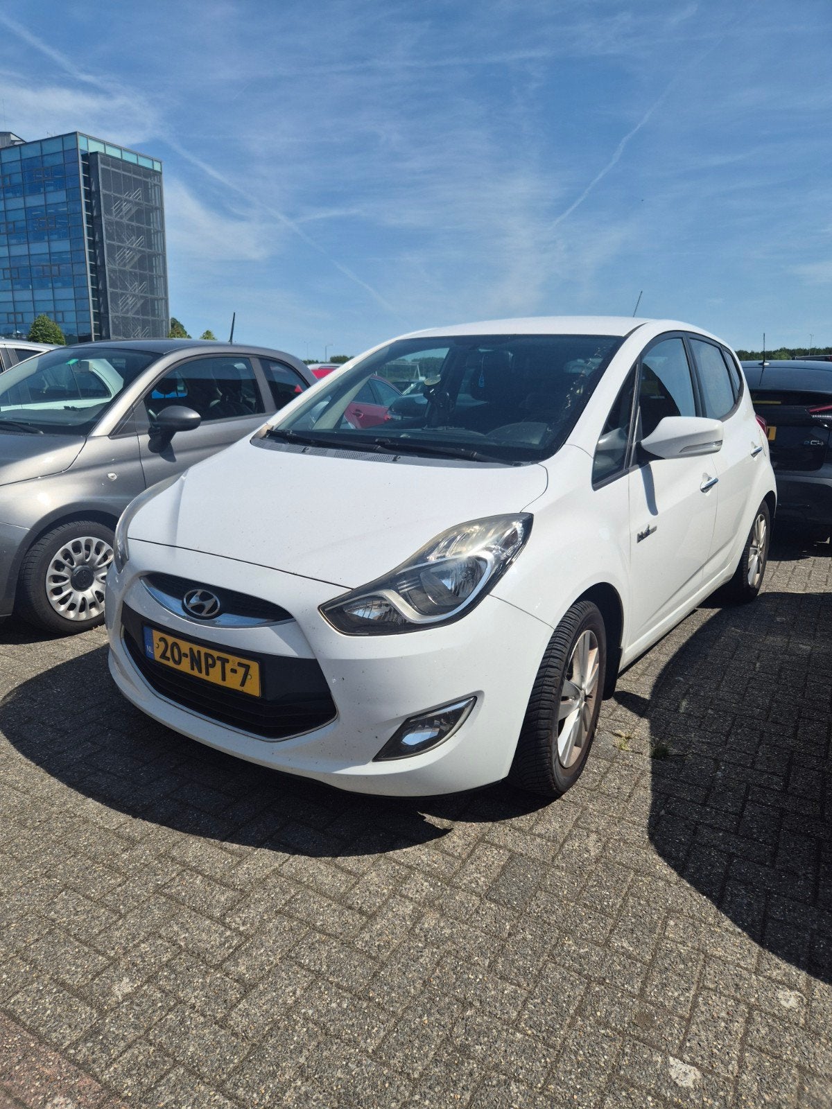 Hyundai iX20 1.4 Cvvt 2010 Wit, Auto's, Voorwielaandrijving, Stof, Zwart, 4 cilinders