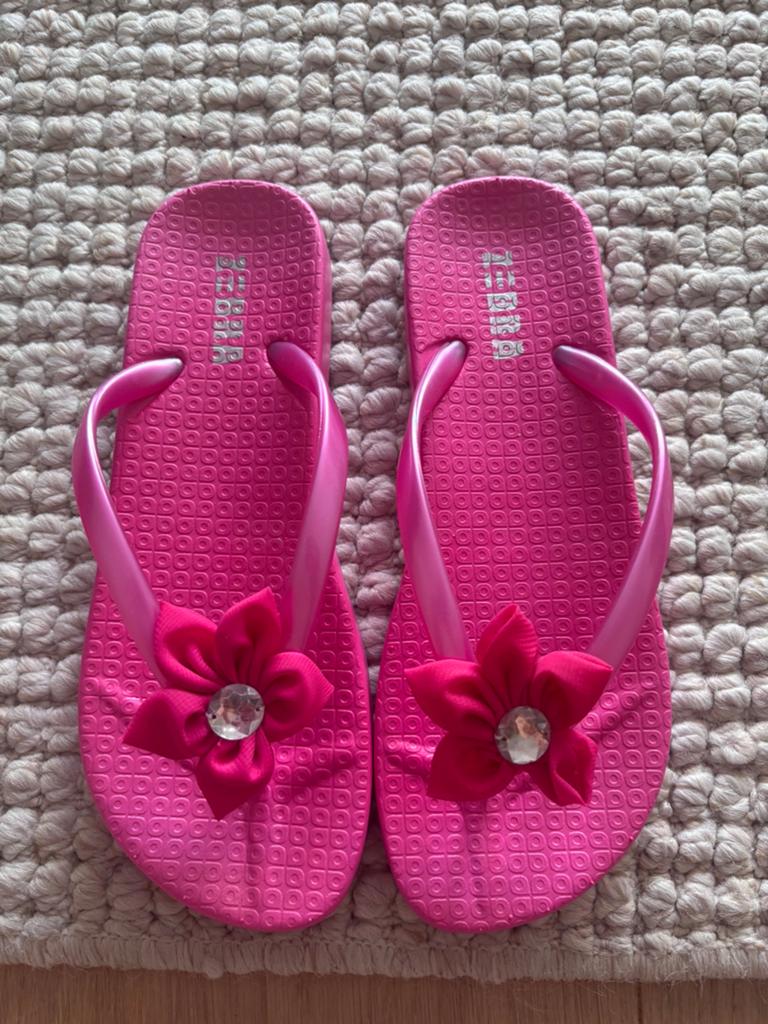 Zebra slippers roze, Meisje, Schoenen, Nieuw, Ophalen of Verzenden