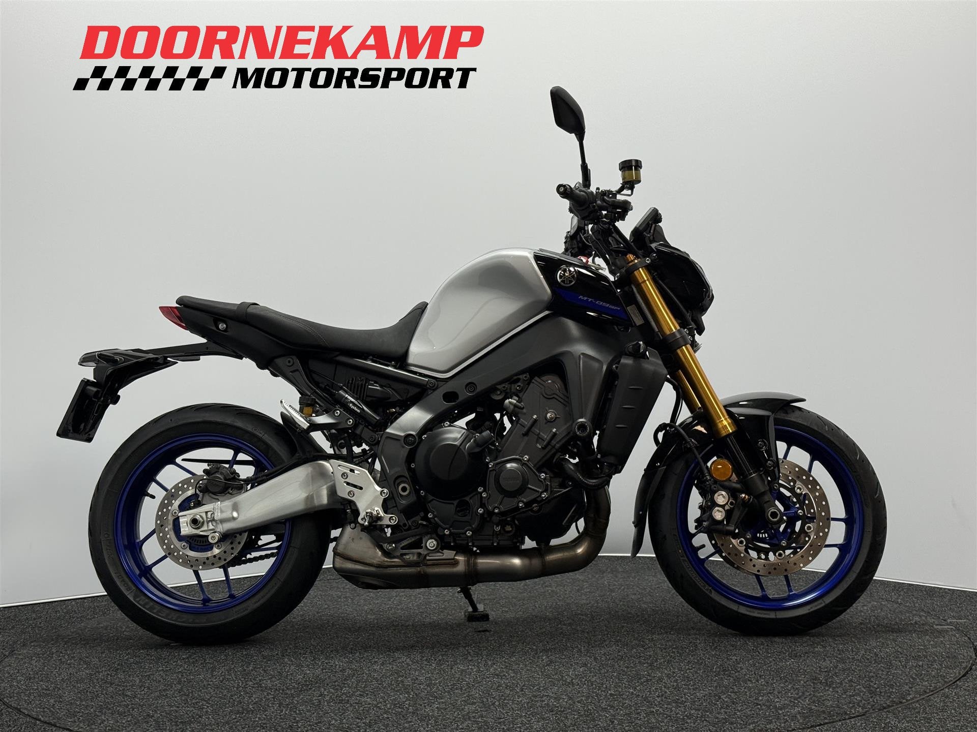 Yamaha MT-09 SP (bj 2023), Traction Control, 890 cc, Meer dan 35 kW, Toermotor