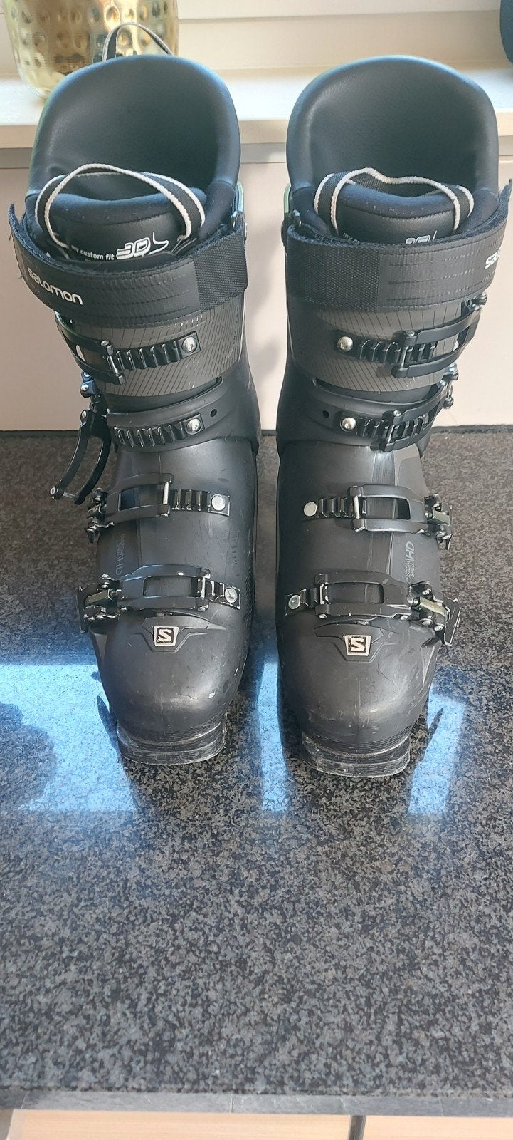 Salomon S/PRO 100 skischoenen - Zo goed als nieuw, Sport en Fitness, Skiën en Langlaufen, Ophalen, 160 tot 180 cm, Gebruikt, Schoenen