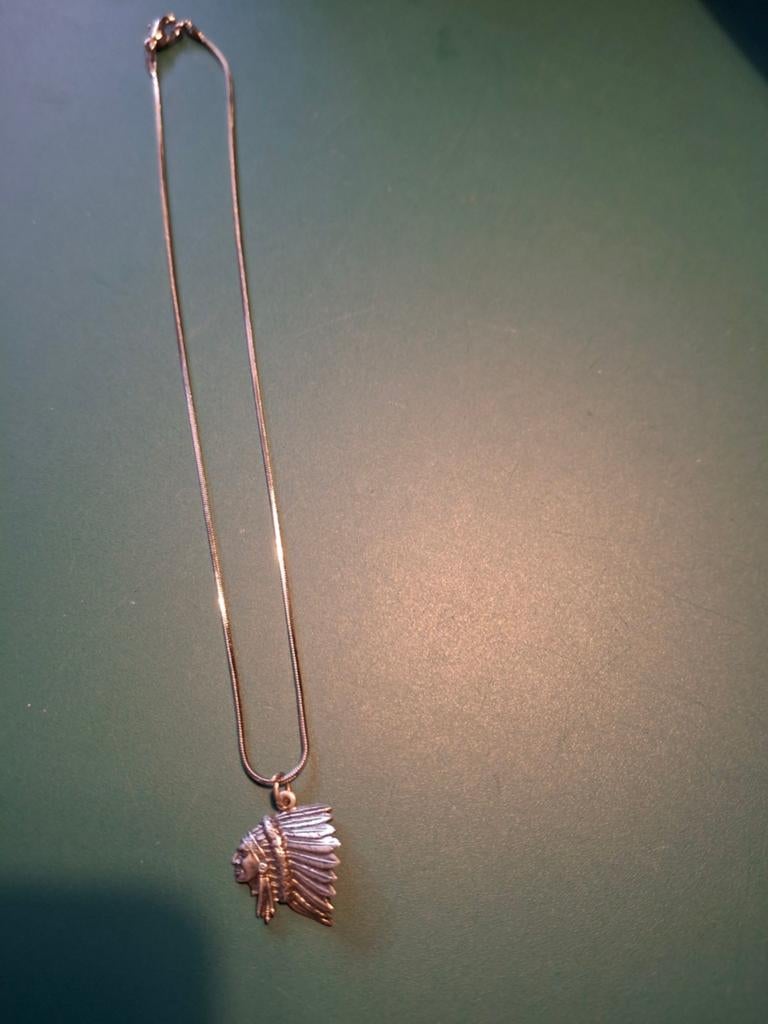 Zilveren ketting met hanger  indiaan, Ophalen of Verzenden
