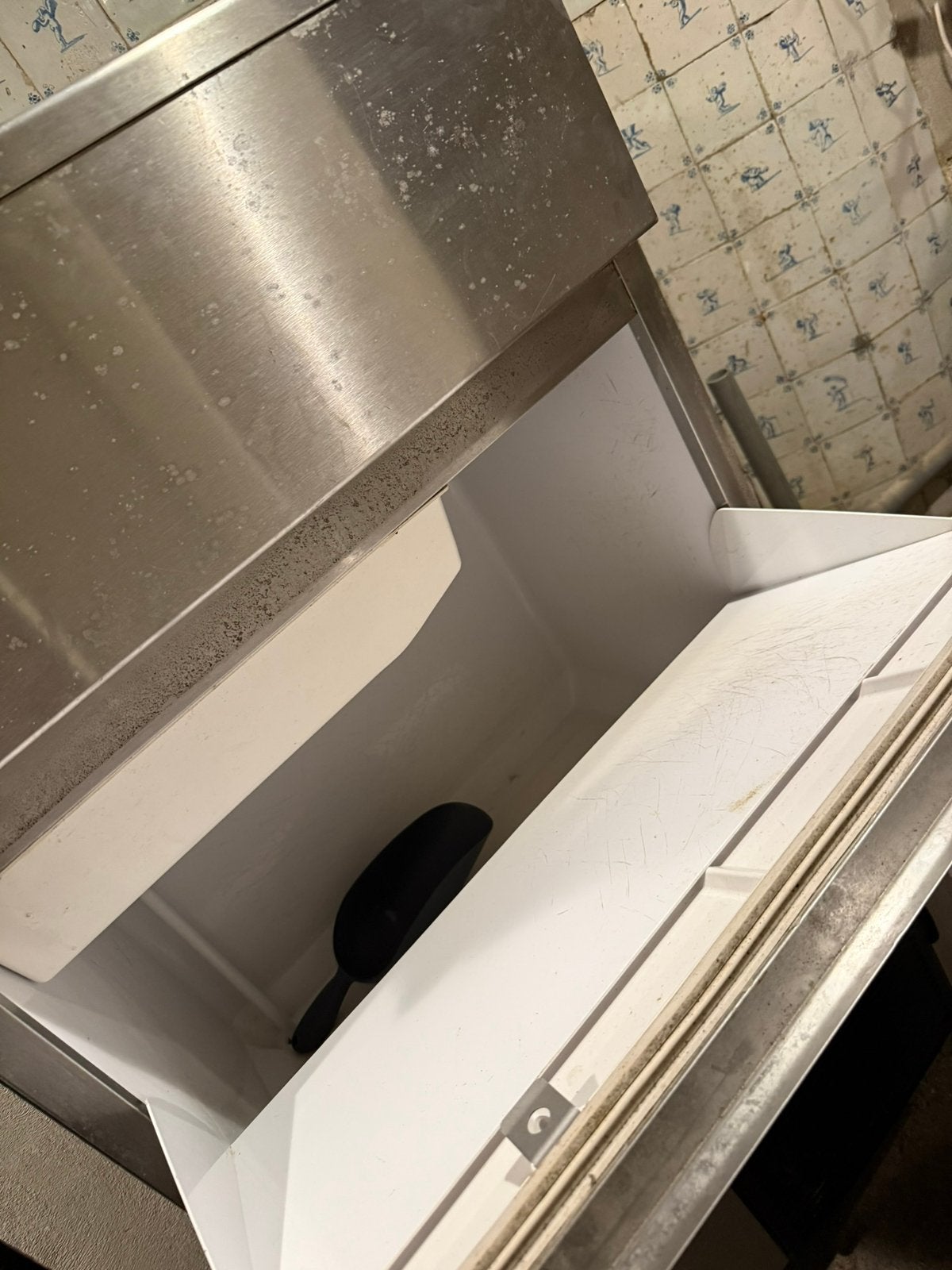 Hoshizaki IM-100NE-HC ijsblokjesmachine – 105 kg/24 uur, Ophalen, Gebruikt