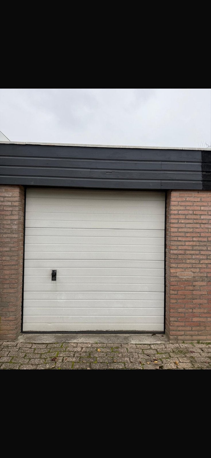 Garagebox te huur Eindhoven Achtse barrier, Noord-Brabant