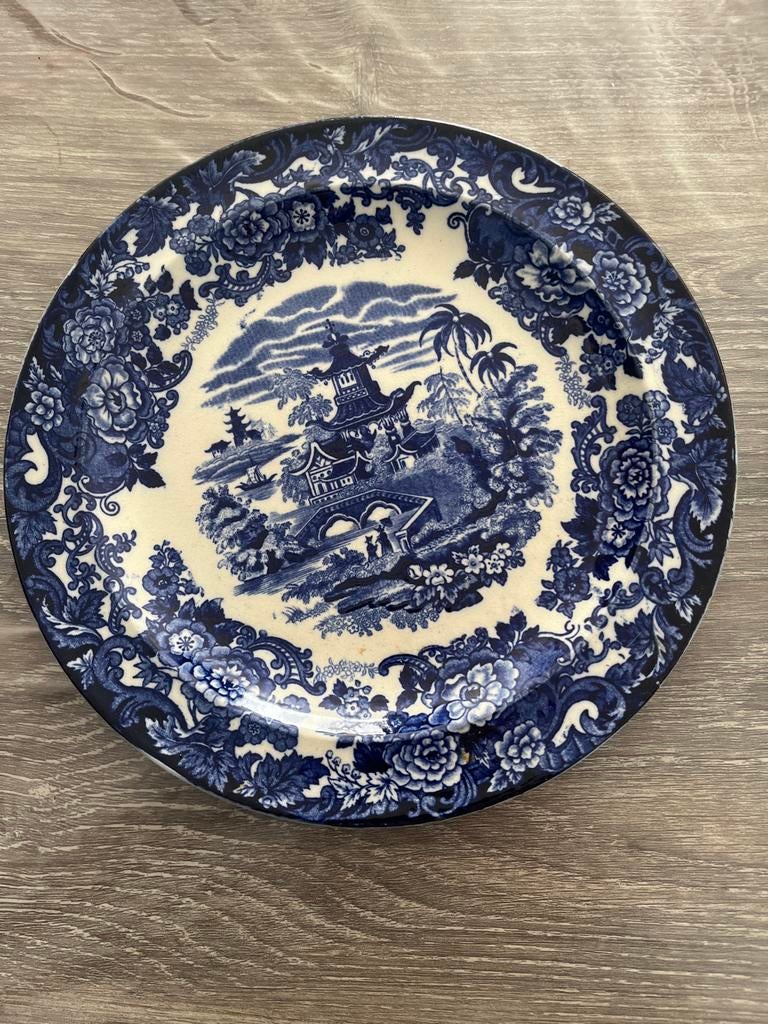 Petrus Regout Maastricht Amazone Borden - Set van 3, Antiek en Kunst, Antiek | Servies los, Ophalen of Verzenden