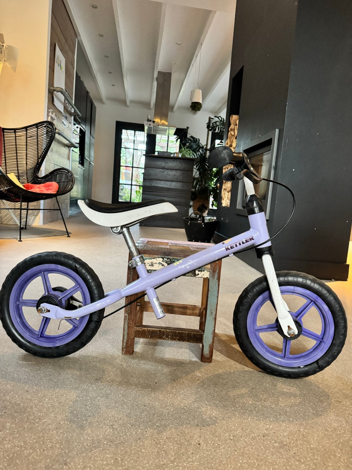 Kettler loopfiets paars, Ophalen, Zo goed als nieuw, Minder dan 16 inch