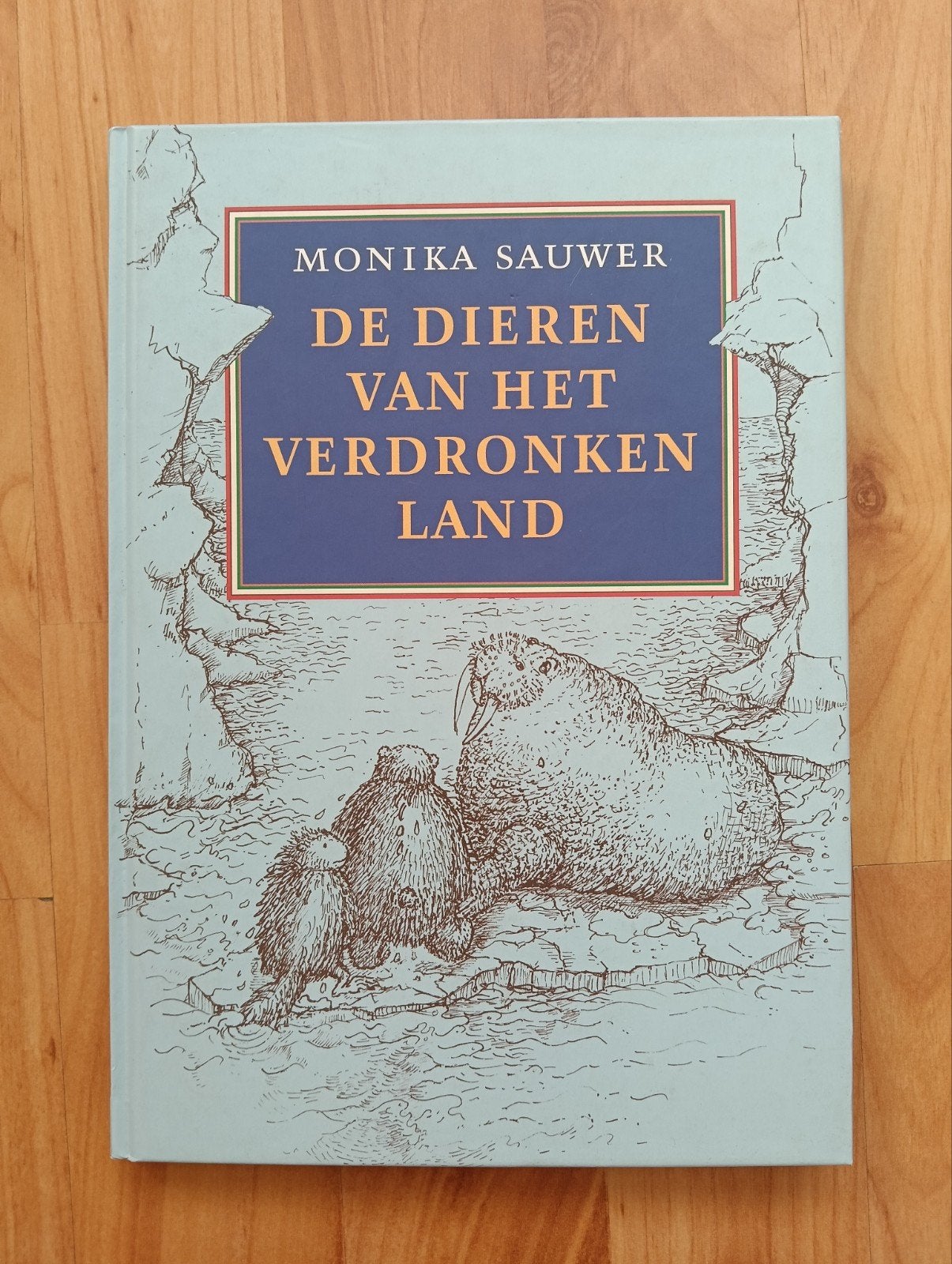 De Dieren van het Verdronken Land - Monika Sauwer, Ophalen of Verzenden, Zo goed als nieuw, Natuur algemeen, Monika Sauwer