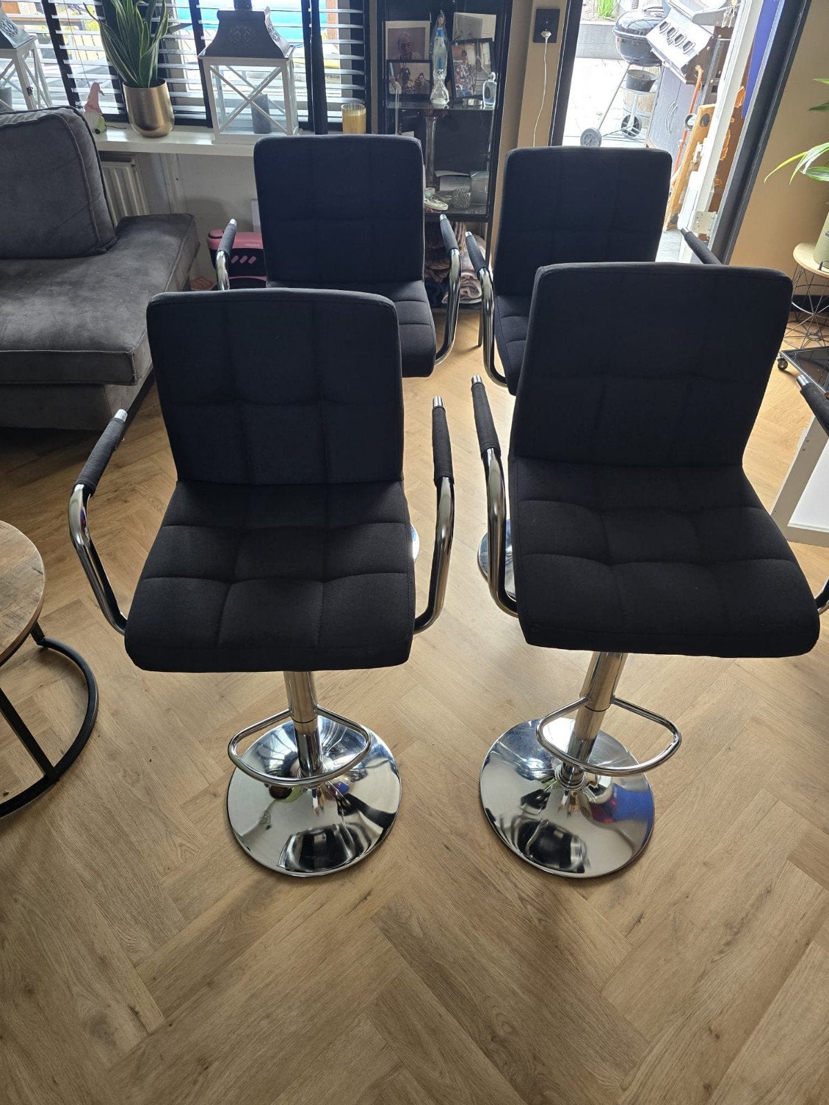 Set van 4 vidaXL barkrukken - Zwart, verstelbaar, Ophalen, Zo goed als nieuw, 90 cm of meer, 4 krukken