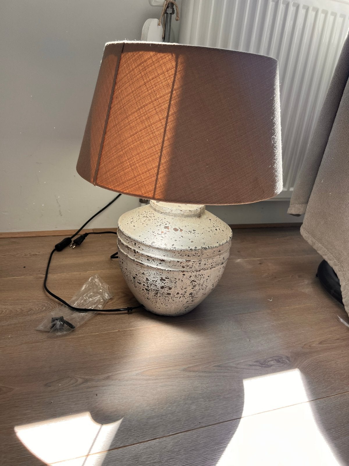 Mooie tafellamp met stoffen kap, Ophalen, Gebruikt, Meerkleurig, Keramiek