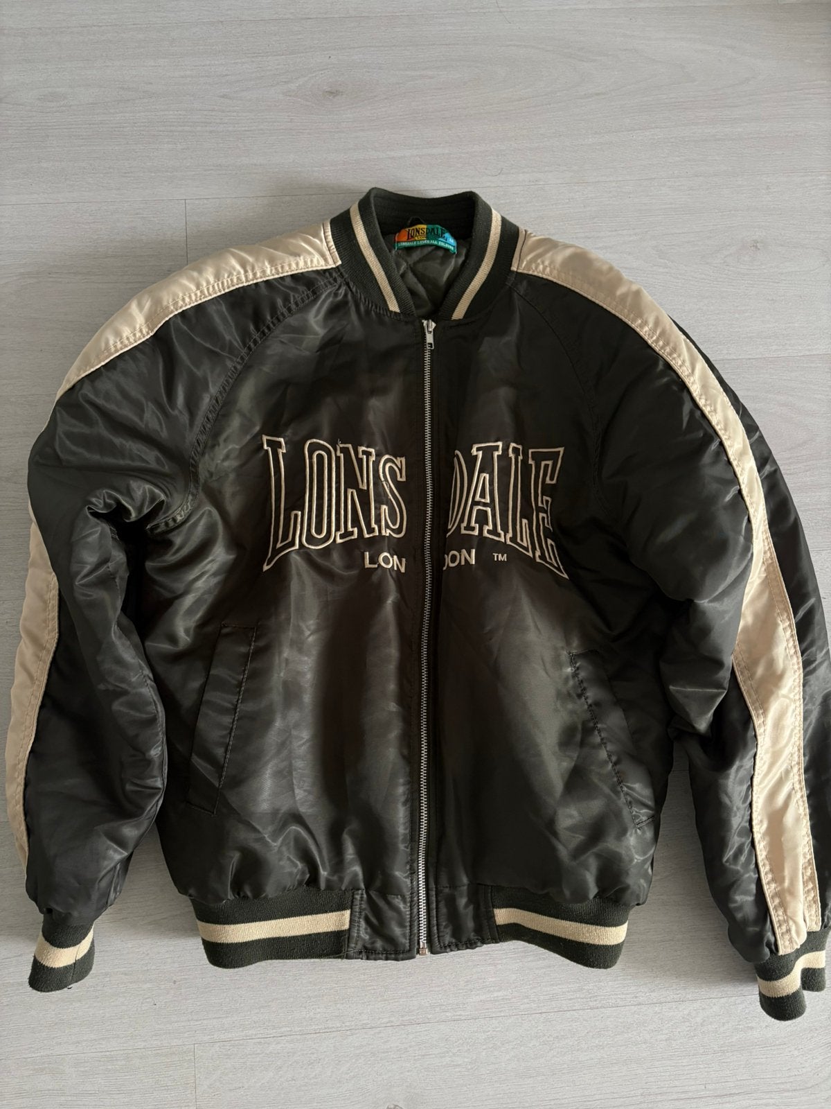 Lonsdale, Ophalen of Verzenden, Nieuw, Maat 48/50 (M), Groen