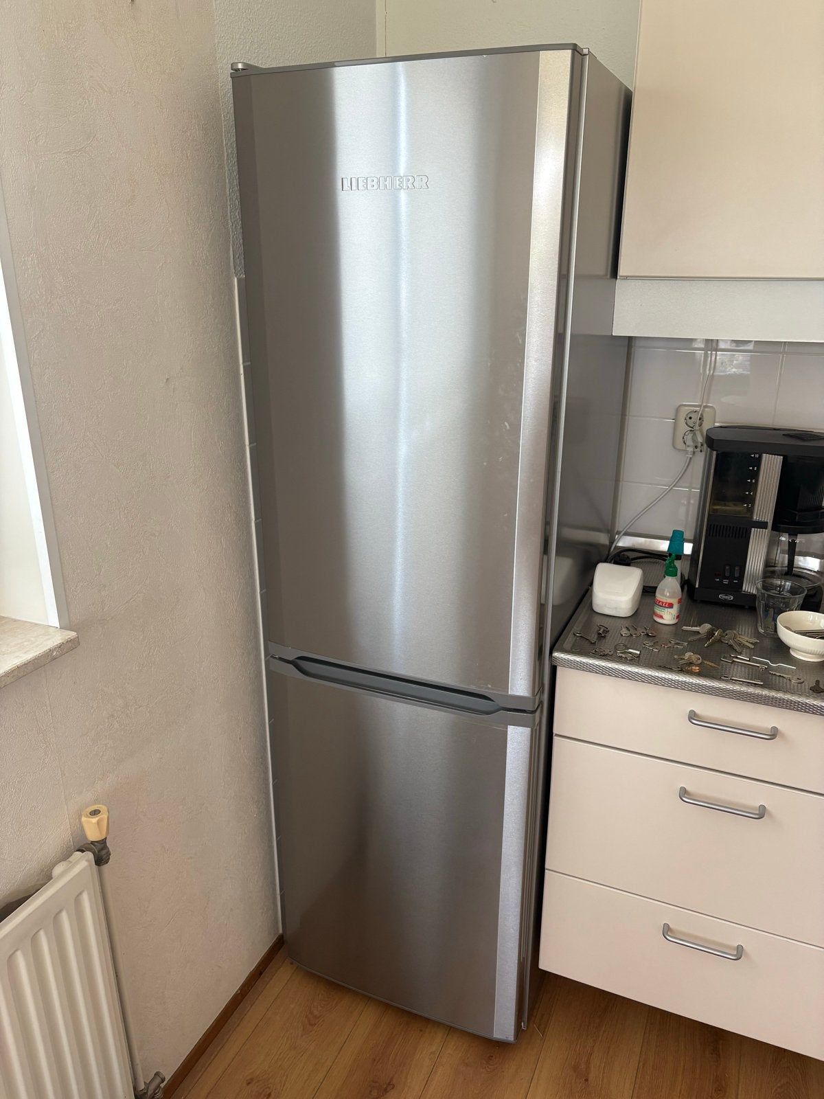 Liebherr Koel-vriescombinatie, Ophalen, 200 liter of meer, 60 cm of meer, Met aparte vriezer