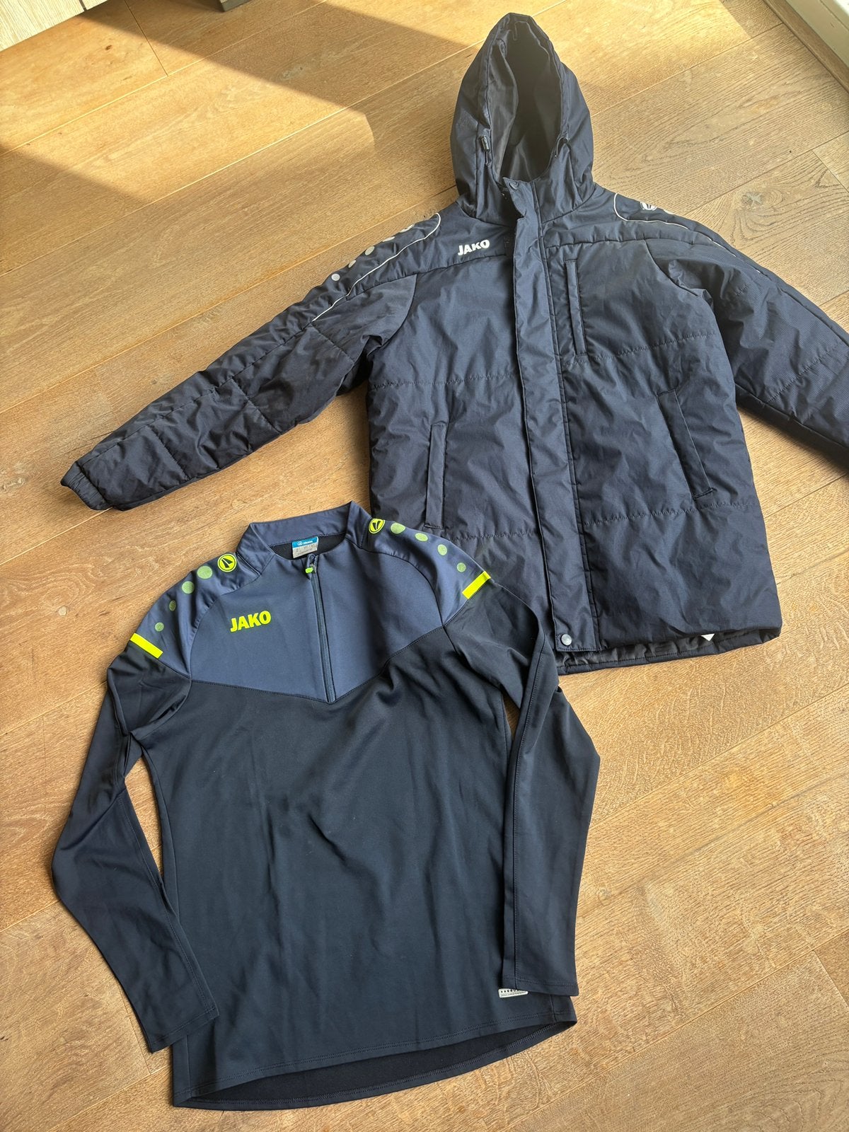 Winterjas Jako (7197) maat S en trainingstop maat M, Ophalen of Verzenden, Zo goed als nieuw, Zwart, Voetbal