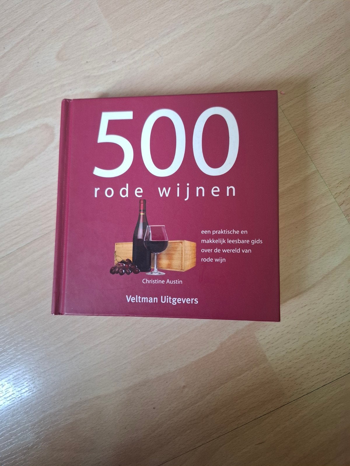 500 rode wijnen, Ophalen of Verzenden, Zo goed als nieuw