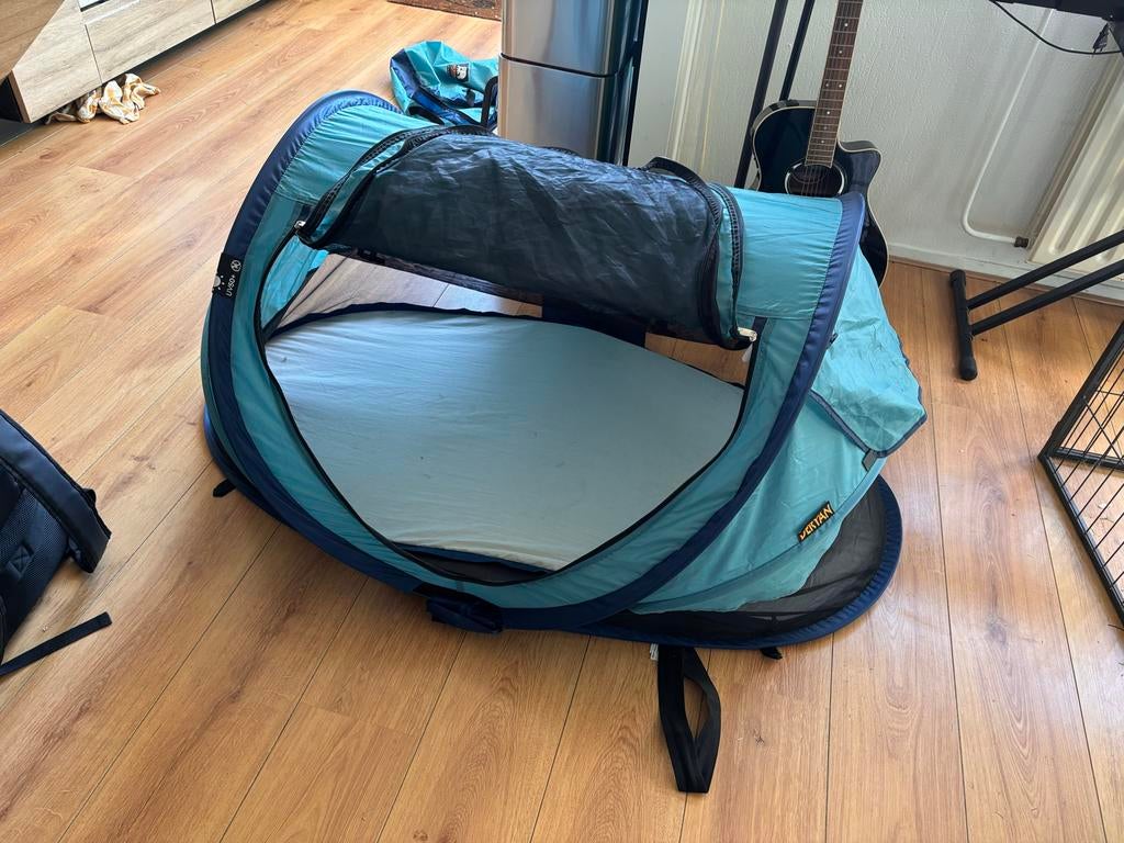 Deryan slaaptentje met zelfopblazend matras, Caravans en Kamperen, Tenten, Gebruikt, Ophalen of Verzenden