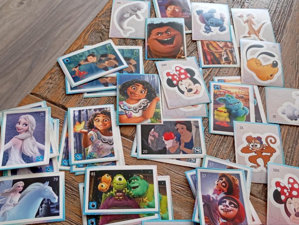38 Disney verzamelplaatjes met speciale nummer van ah nu 5€, Verzamelen, Disney, Ophalen of Verzenden, Nieuw