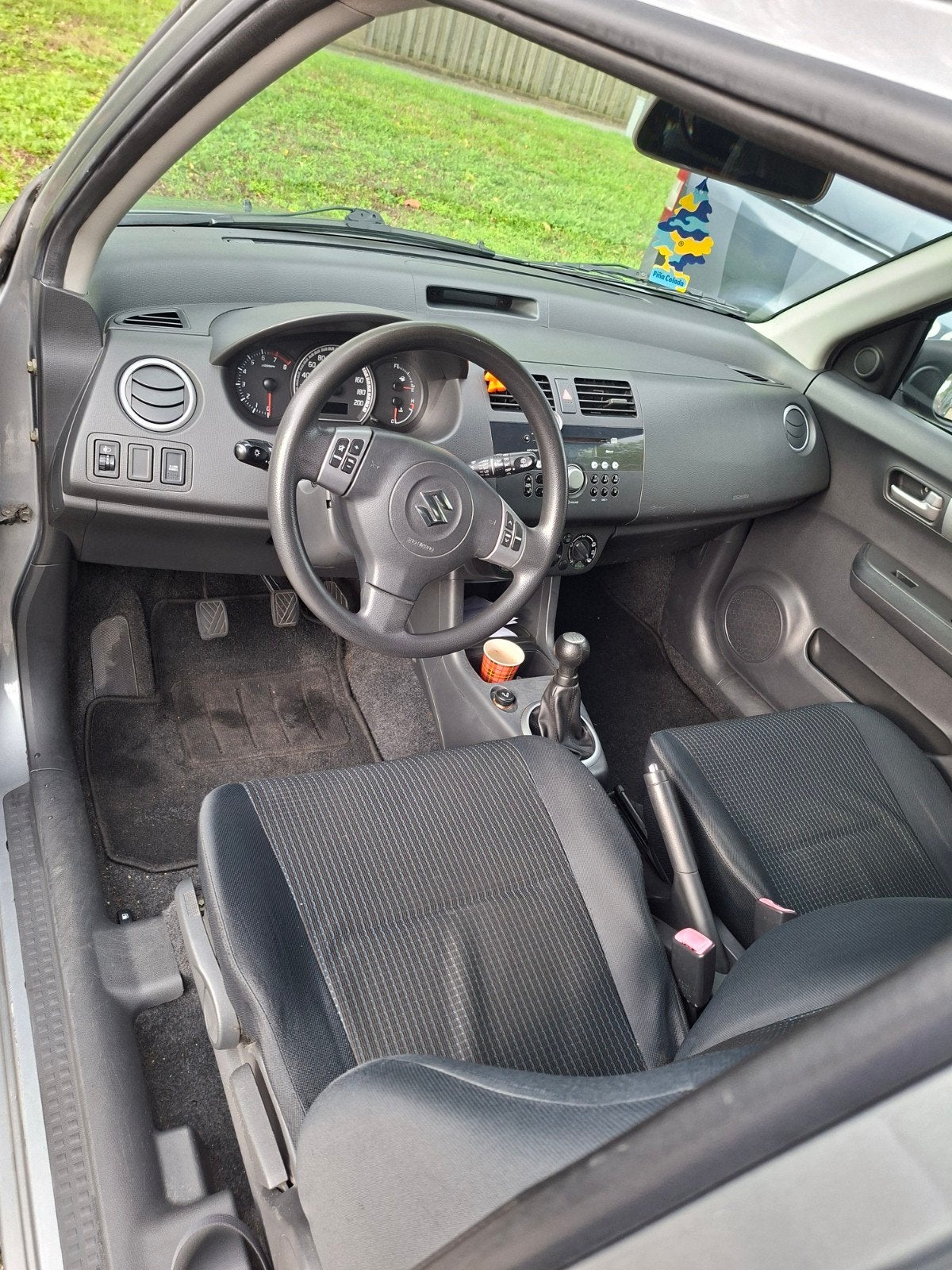 Suzuki Swift 1.3 3D 2005 Grijs 191.483 km, Auto's, 31 €/maand, Swift, Handgeschakeld, 92 pk