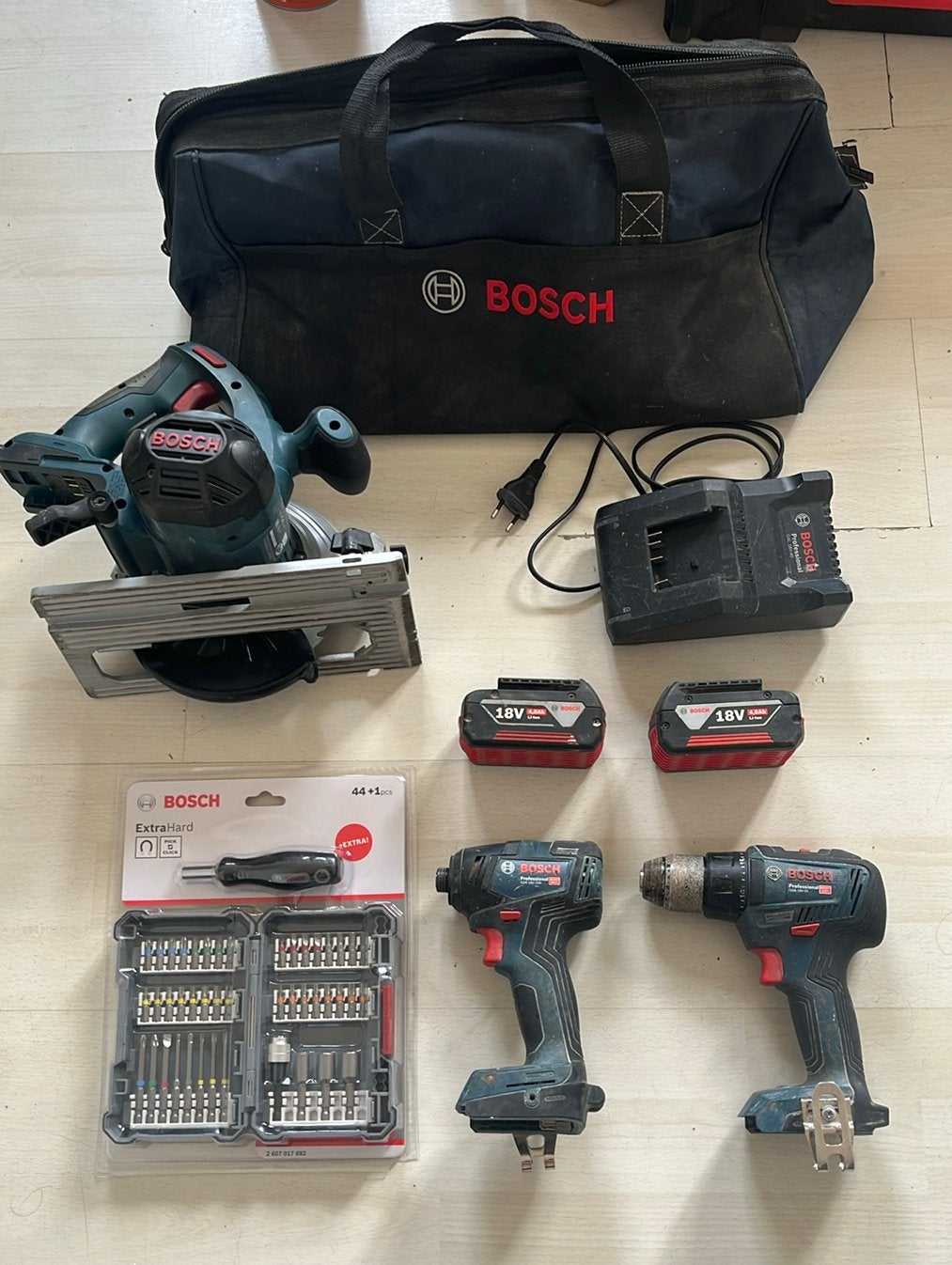 Bosch toolset, Gebruikt, Ophalen of Verzenden, Boor- en Schroefmachine, Minder dan 400 watt