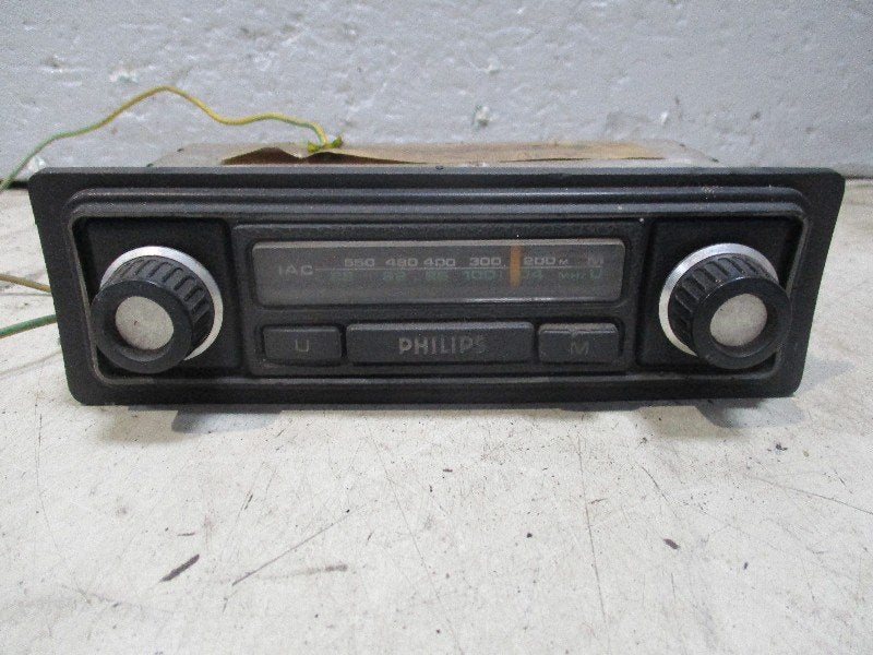 Radiomodule Mercedes-Benz /8 (W115) (1968-01/1977-01), Gebruikt, Mercedes-Benz AG, Mercedes-Benz, Mercedesstraße 120, Stuttgart 70372, , Duitsland