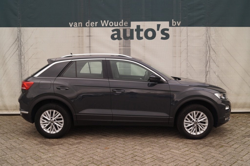 Volkswagen T-Roc 1.5 TSI 150pk Style Business -NAVI-ECC-DIGI, Auto's, Volkswagen, Voorwielaandrijving, Stof, Euro 6, 4 cilinders