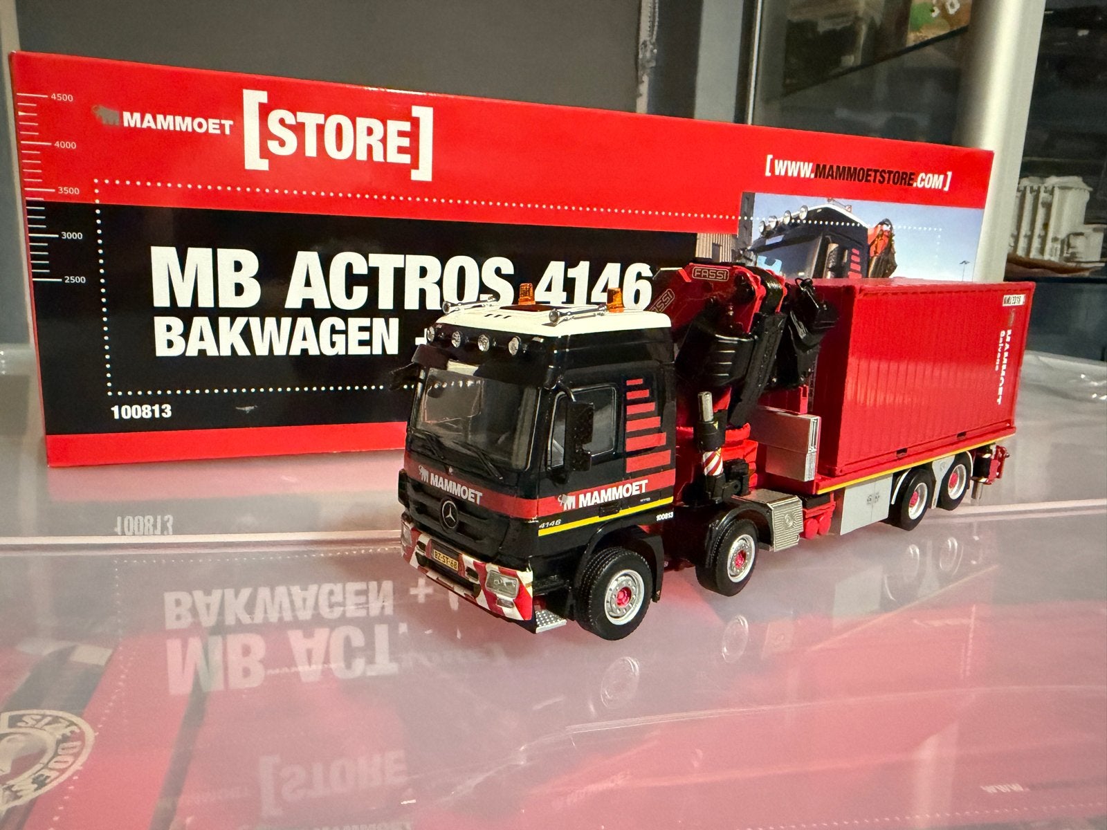 WSI Mammoet Actros 8x4 Bakwagen + Container - Nieuwstaat, Ophalen of Verzenden, Zo goed als nieuw, Overige merken
