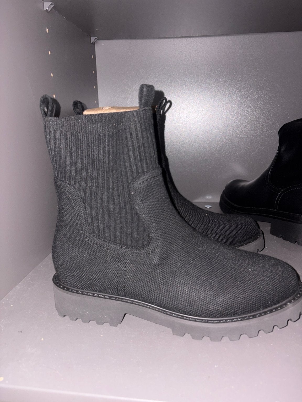 VIVAIA Zwarte Sock Boots Maat 39 - Zo goed als nieuw, Kleding | Dames, Schoenen, Verzenden, Zo goed als nieuw, Zwart, Lage of Enkellaarzen