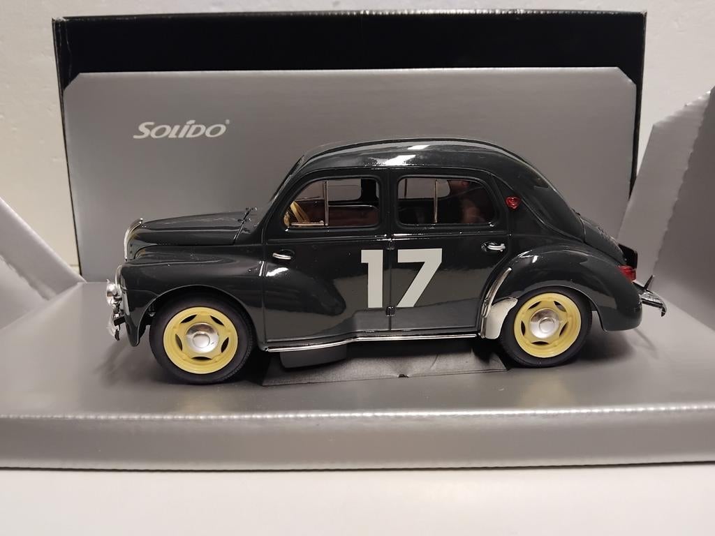 Renault 4 CV Raid #17 Tour de France Solido metal 1:18 KRD, Ophalen of Verzenden, Zo goed als nieuw, Auto, Solido