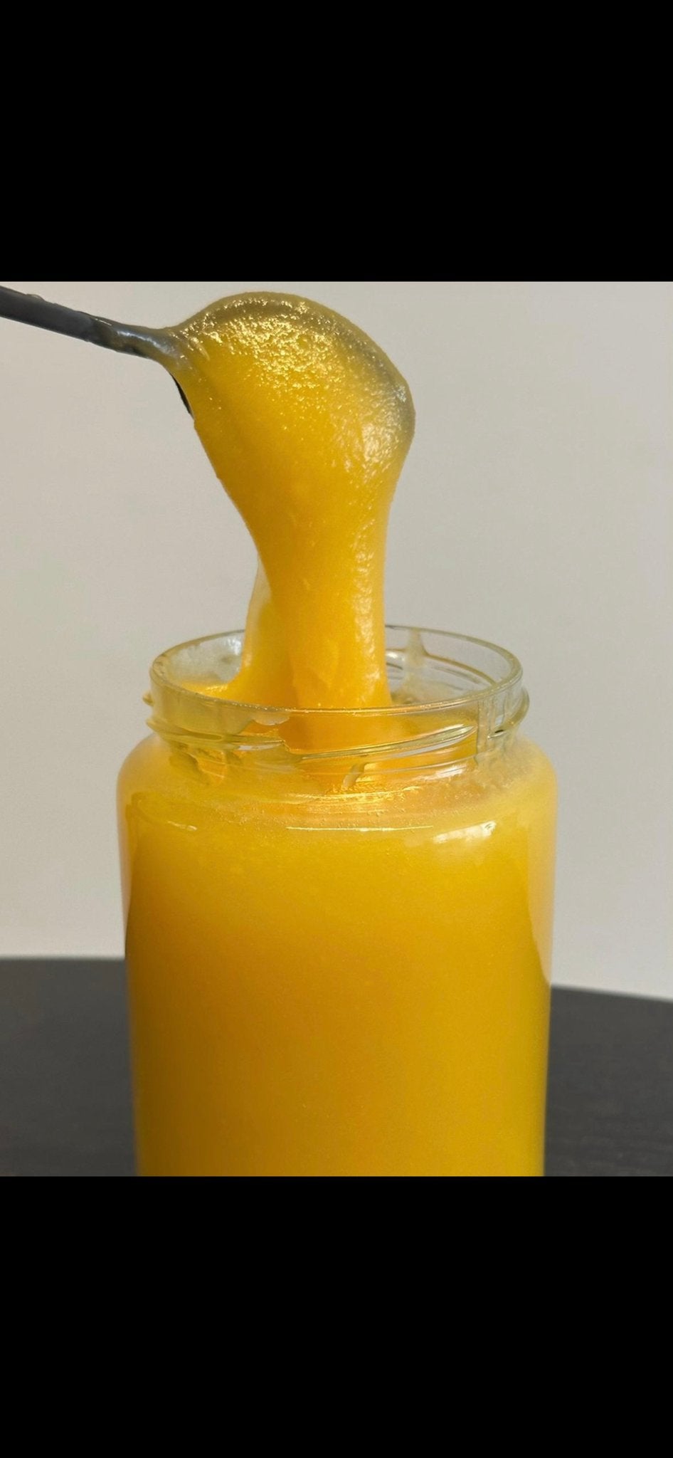 Heerlijke verse zonnebloemhoning in pot van 1 KG, Diversen, Levensmiddelen, Ophalen of Verzenden