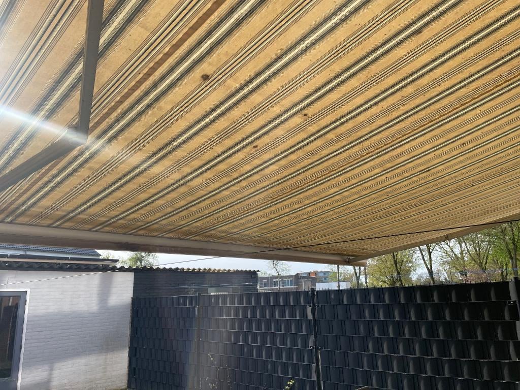 electrisch bediend zonneluifel, Ophalen, Gebruikt, Elektrisch, 150 tot 300 cm