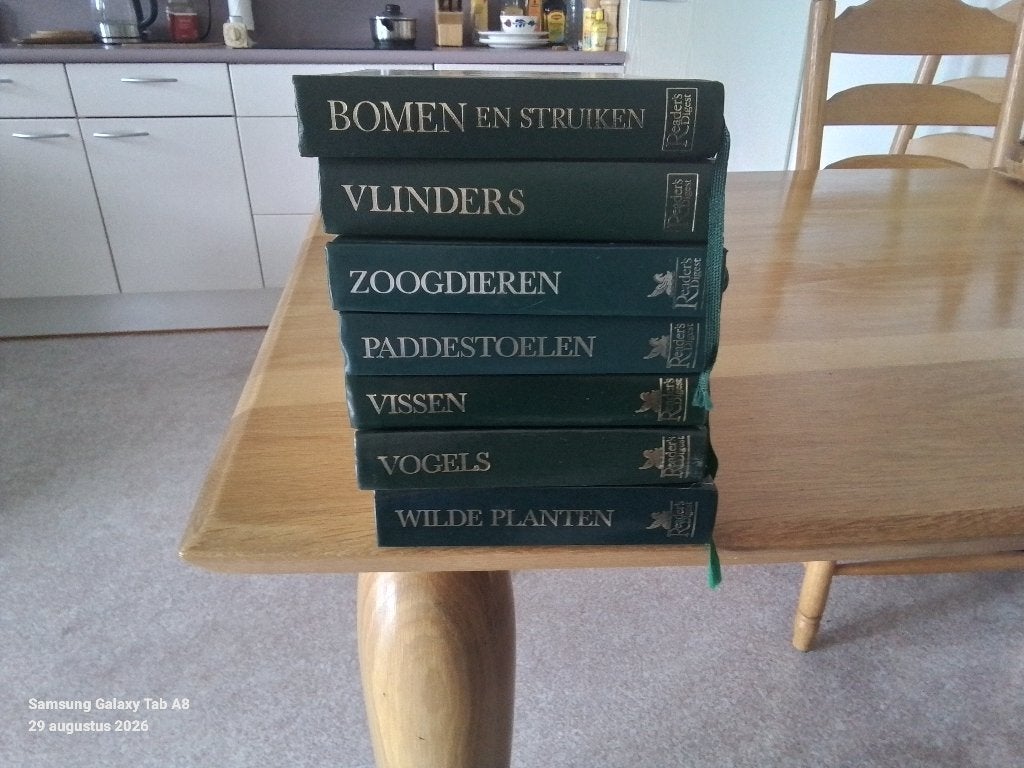 Veldgids Readers Digest . 7 delen., Boeken, Ophalen of Verzenden, Zo goed als nieuw, Natuur algemeen