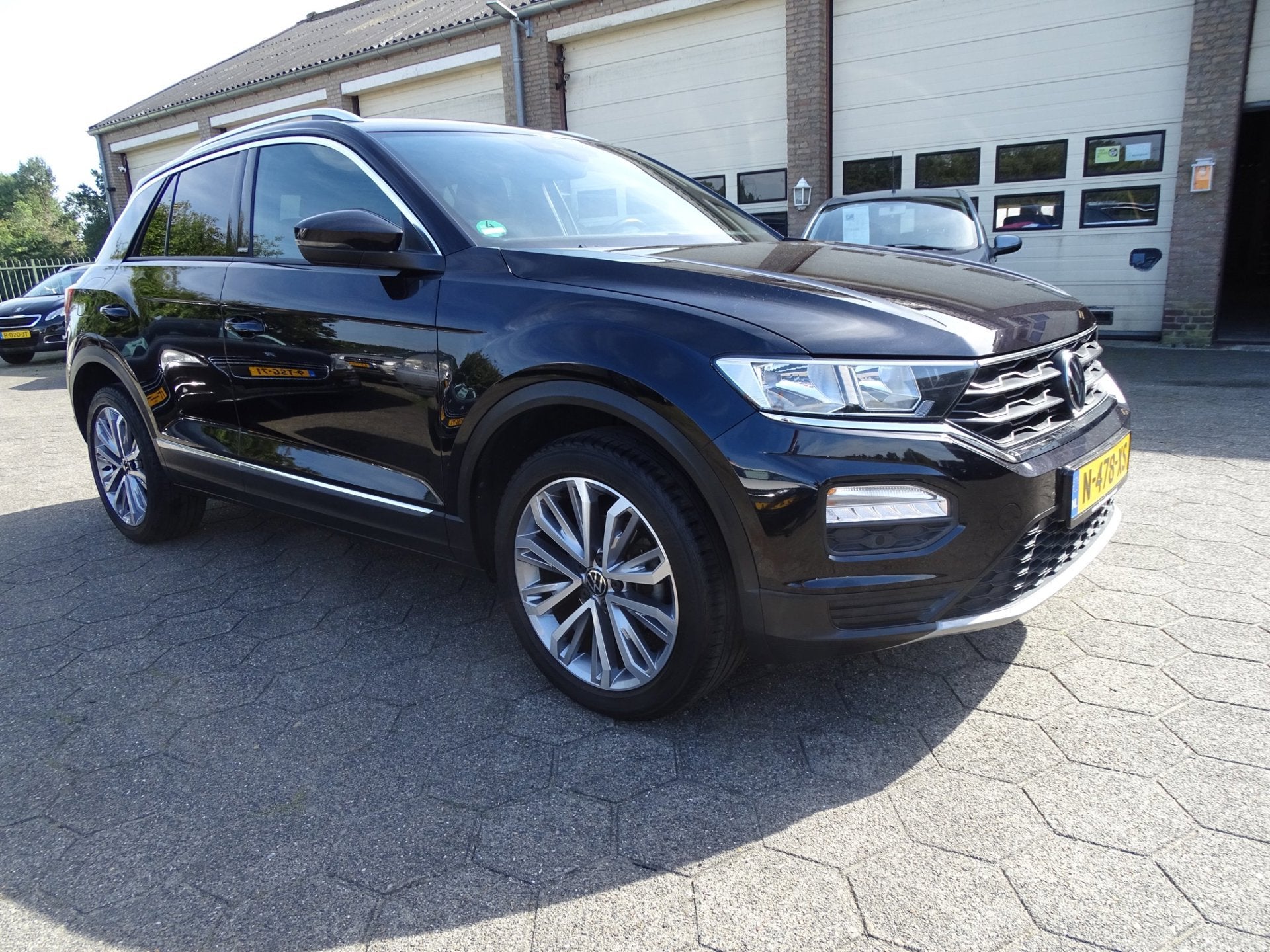 Volkswagen T-Roc 1.0 TSI Style Business ECC/LMV/NAV/CRUISE/C, Auto's, Voorwielaandrijving, Stof, Gebruikt, 1194 kg